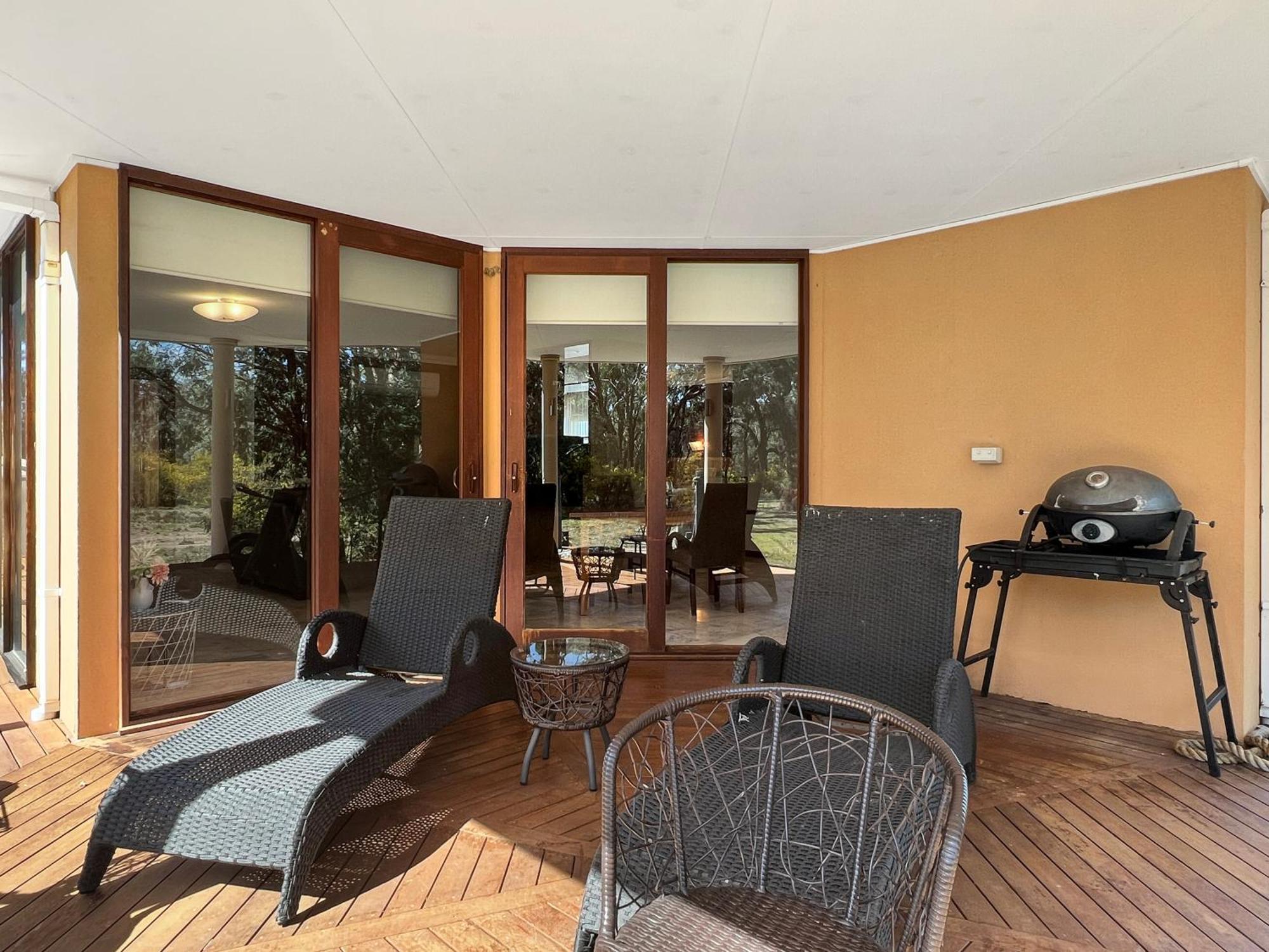 Aurora Cottages Bush Retreat Pomonal Bagian luar foto