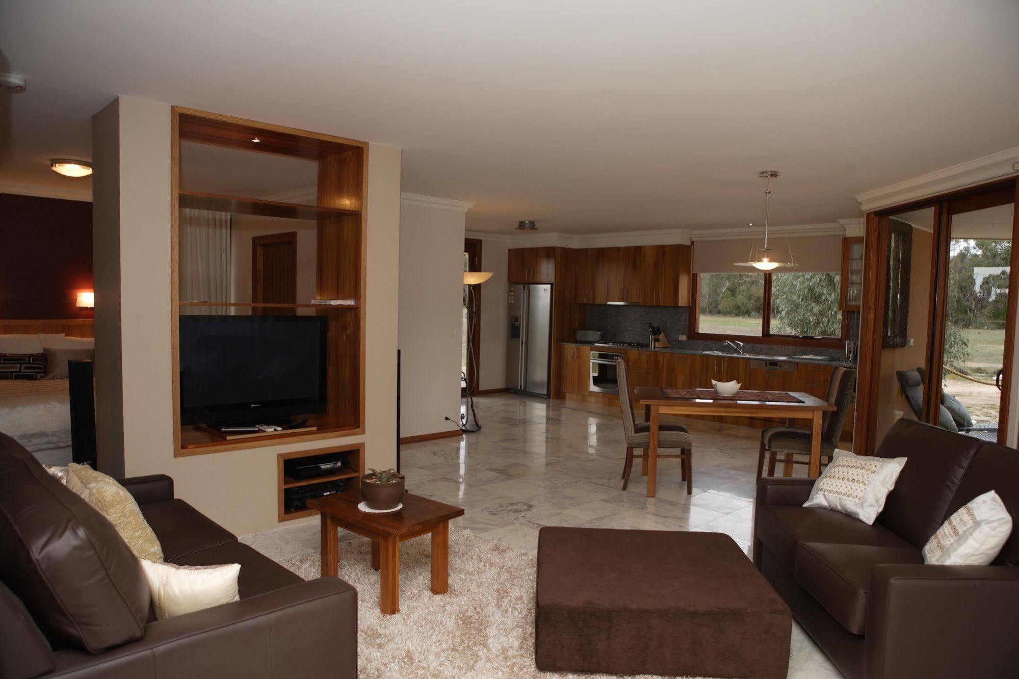 Aurora Cottages Bush Retreat Pomonal Bagian luar foto